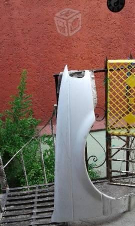 Salpicadera tsuru 92-2015