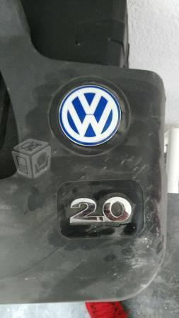 Tapa de motor jetta o golf 4g