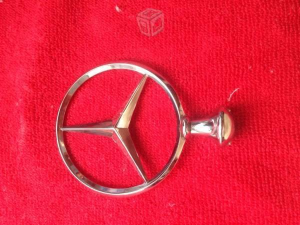 Emblema de Mercedes