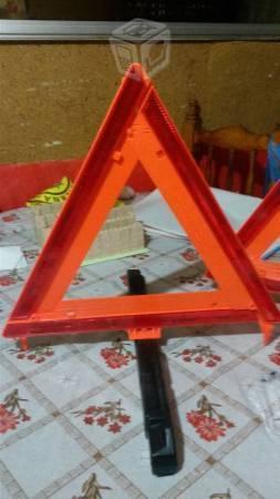 Triángulos de seguridad nuevos