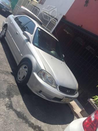 Honda Civic Color Plata -99