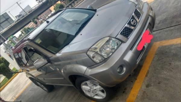 Nissan xtrail excelentes condiciones -04