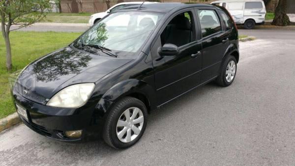 Ford Fiesta Trend Confour -05