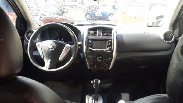 nissan versa advance -15