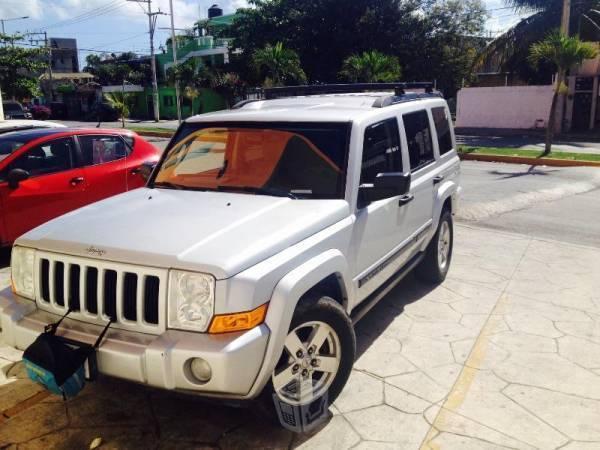 Impecable. Jeep commander -06