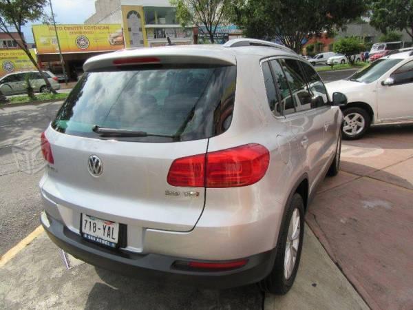 Volkswagen tiguan track and fun -12