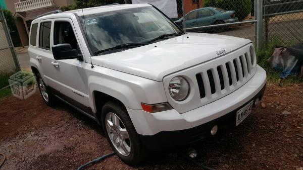 Jeep Patriot Sport Estandart 5vel Flamante -11