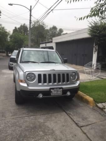 Jeep patriot limited color plata -12