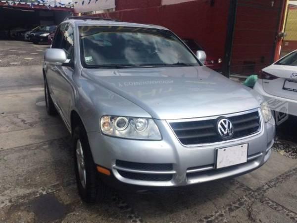 Touareg color plata impecable -05