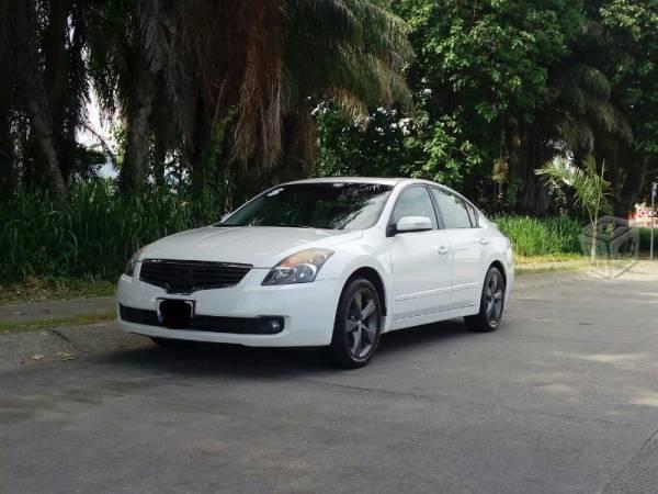 Nissan Altima V6 3.5 SE