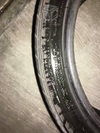 Llanta 205/45/17 kumho ectsa