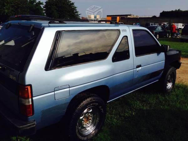 Nissan pathfinder -89