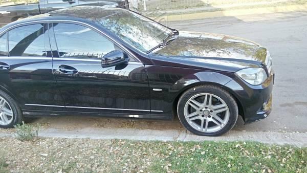 Mercedes-Benz c300 -10