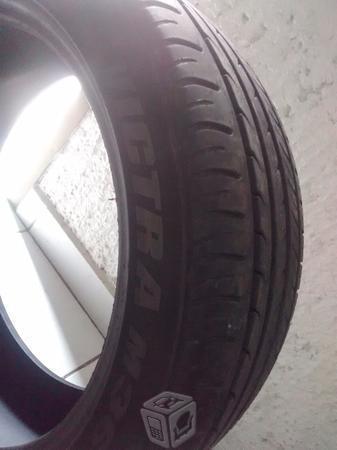Llantas Maxxis 17 205/40