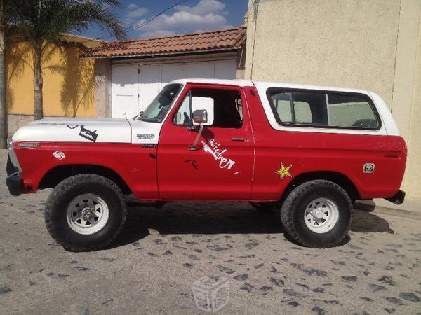 Ford Bronco 4x4 -79