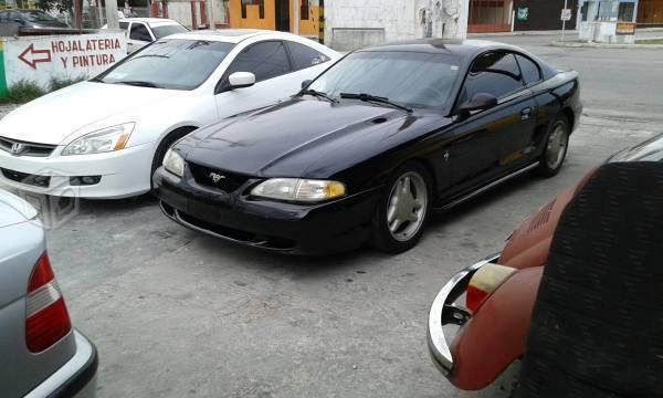 ford Mustang v6 -95