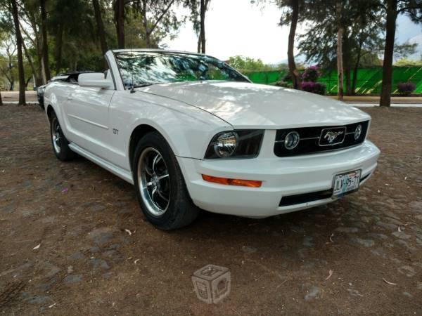 Mustang v6 convertible -07