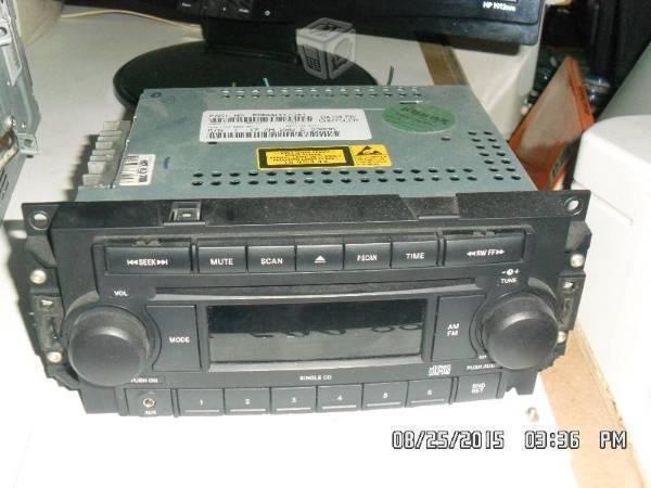 Daimler Chrysler AM/FM Radio Reproductor De Cd