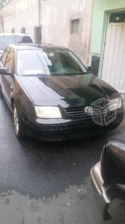 Jetta color negro -01