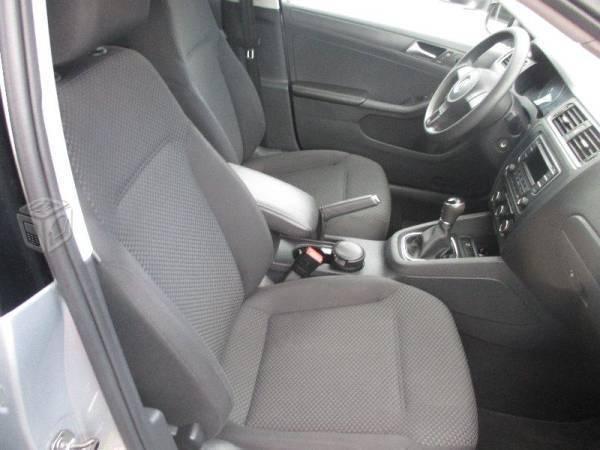 Jetta style 2.5, garantizado, -14