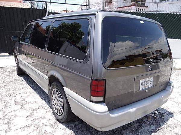 Chrysler caravan -95