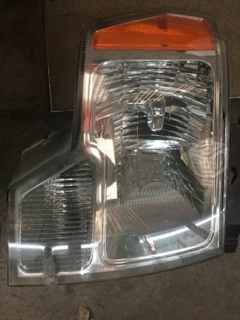 Faro de pick up Ford F 150 F250 2009 2014