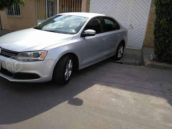 Volkswagen Jetta mk6 -12