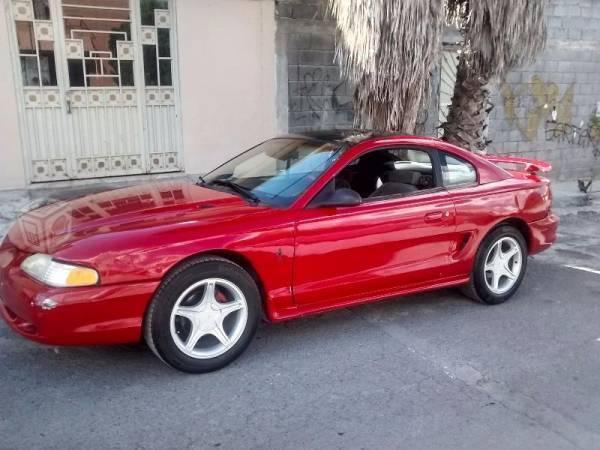 Ford mustang -95
