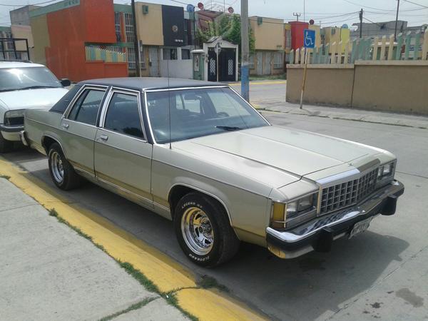 Crown victoria clasico condiciones -79