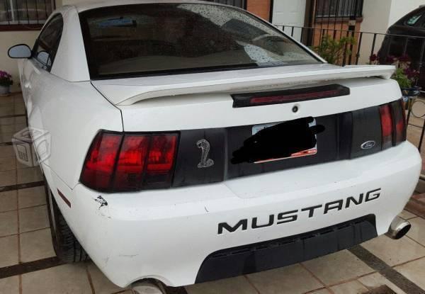 Ford Mustang -99