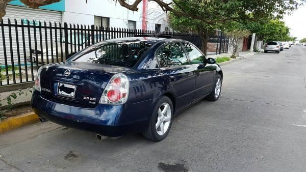 Nissan Altima -05