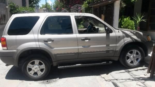 Ford escape xlt v6 5 pts -01