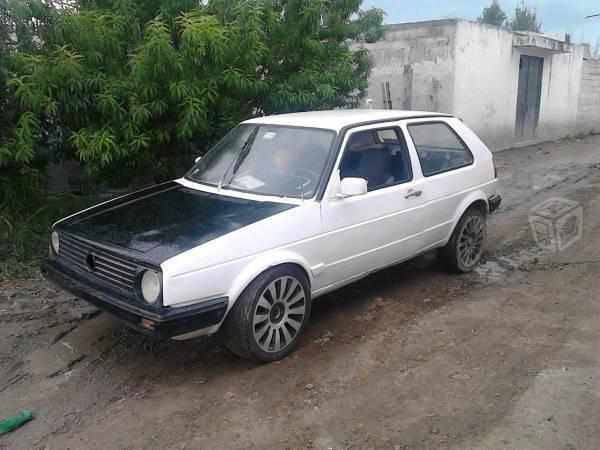 Golf 2 puertas color blanco -90