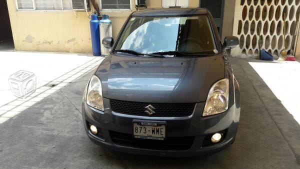 Swift seminuevo factura original -09