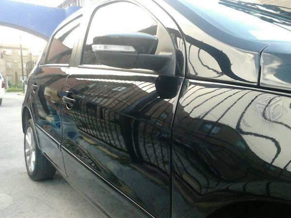 Volkswagen Modelo: Gol -12