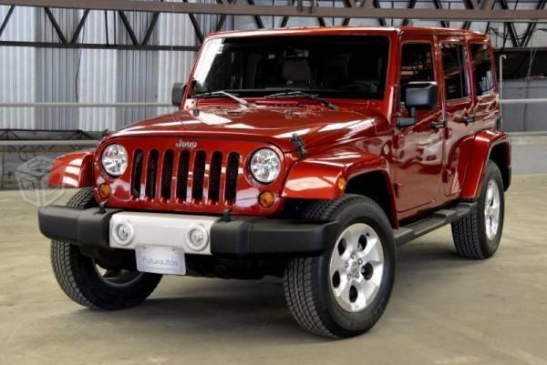 Jeep wrangler unlimited sahara rojo -13