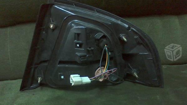 Calavera Sentra 2000