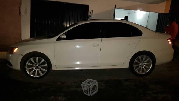 Vendo o cambio rines 18 lancer de lujo