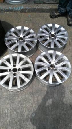 Rines de vw gol rin 15 4/100 seminuevos