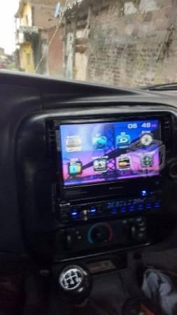 Autoestereo de pantalla c/ bluetooth