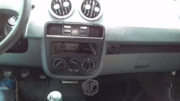 Volkswagen Modelo: Pointer -09