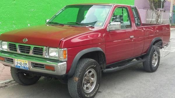 Nissan estandar 4x4 -94