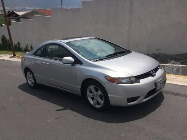 Honda Civic 2p Aut coupe -07