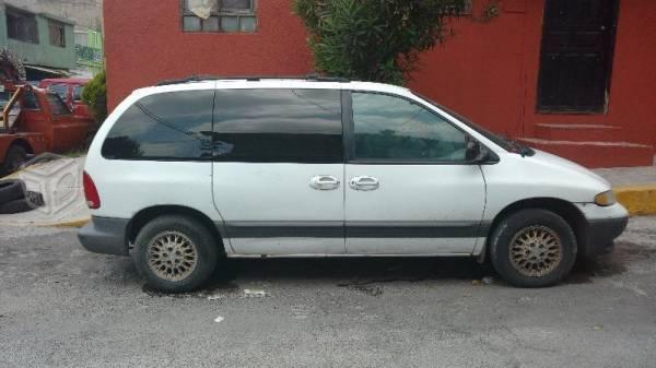 Chrysler Voyager nacional -99