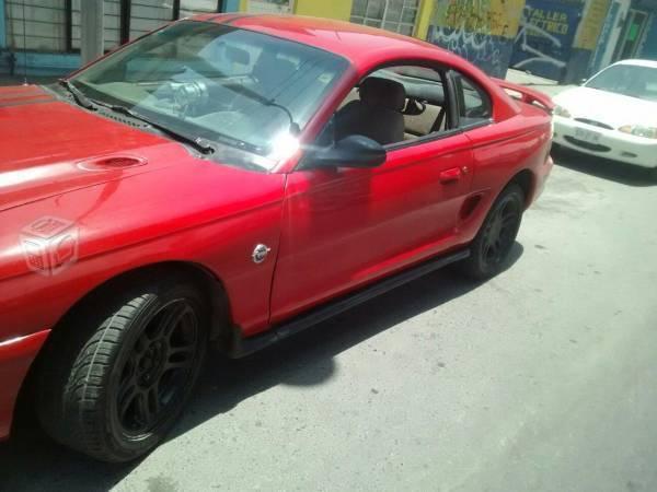 Mustang Rojo -95