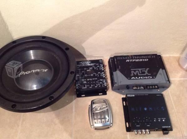 Equipo de audio mtx hifonics completo car audio