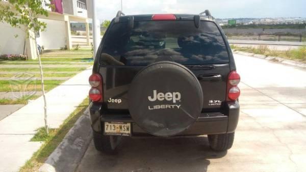 Jeep liberty límited