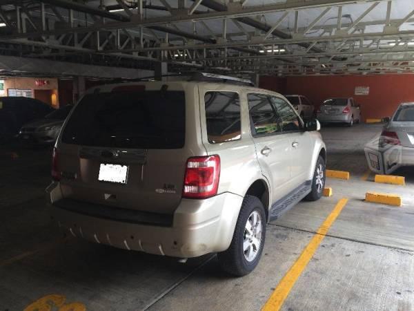 FORD ESCAPE 4x2 3.0 L V6 Piel NAV SYNC -11