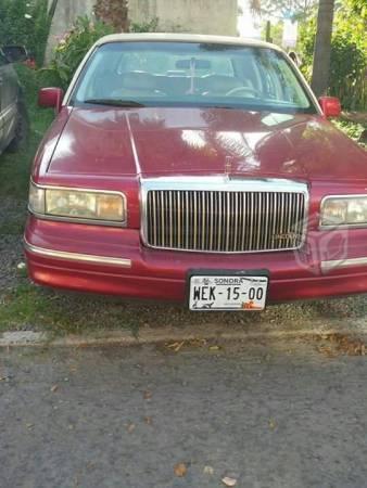 Lincoln town car -96