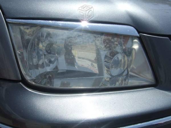 Spoiler de faros jetta euro mk4 cejas cromadas a4